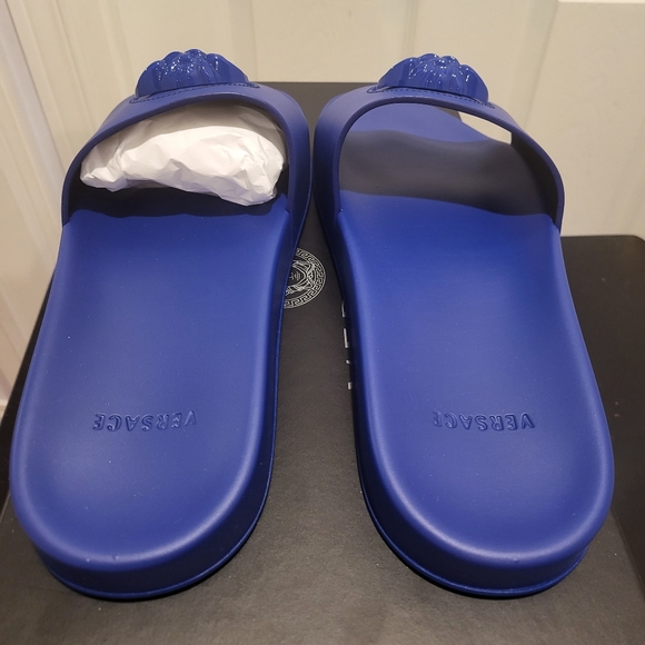 VERSACE Le Medusa Leather Slides -UNISEX - Picture 6 of 8